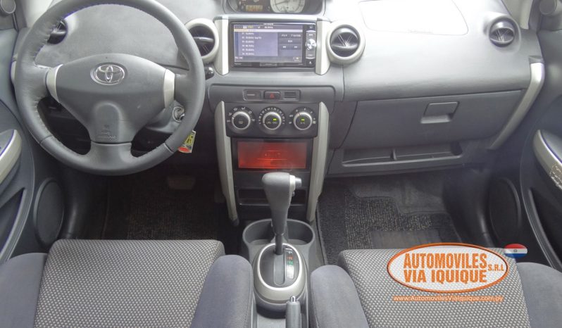 
								TOYOTA IST AÑO 2004 full									