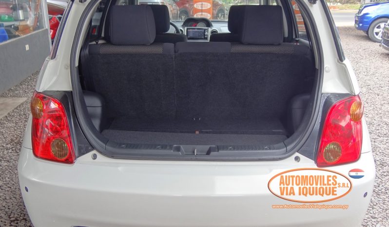 
								TOYOTA IST AÑO 2004 full									