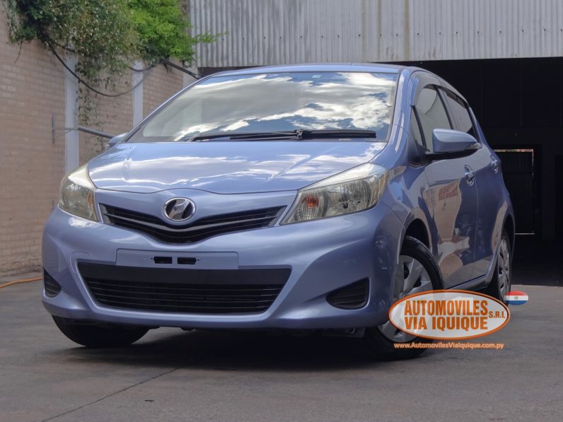 
								TOYOTA NEW VITZ AÑO 2012 full									