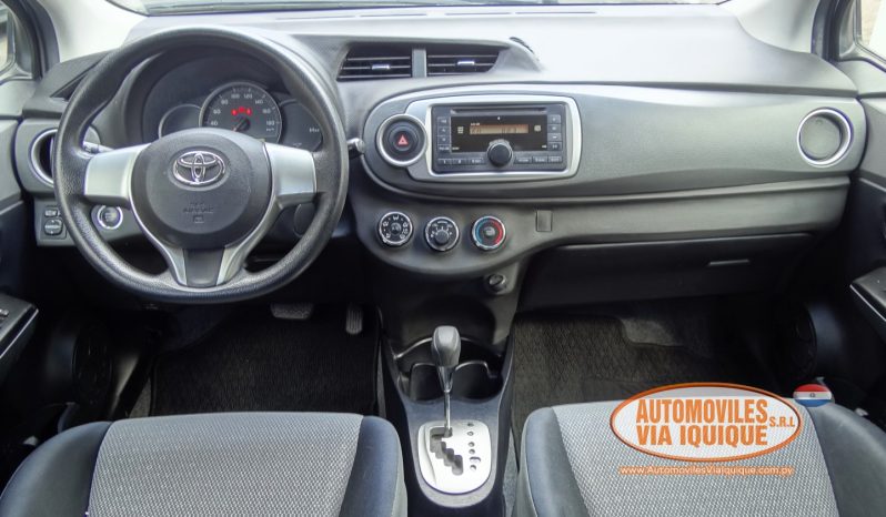 
								TOYOTA NEW VITZ AÑO 2012 full									