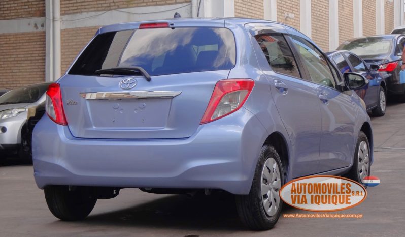 
								TOYOTA NEW VITZ AÑO 2012 full									