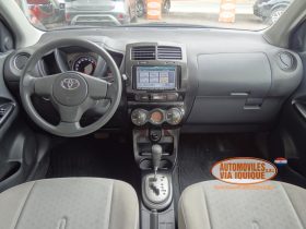 TOYOTA NEW IST AÑO 2008