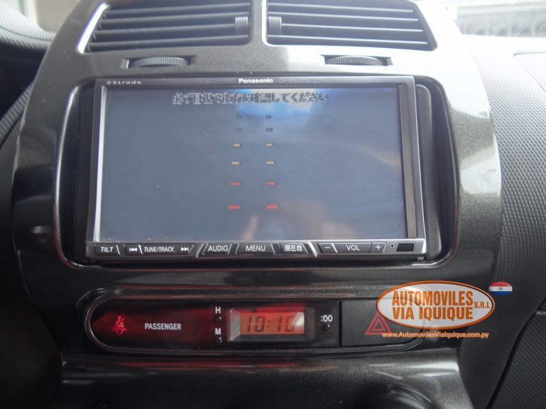 
								TOYOTA NEW IST AÑO 2008 full									