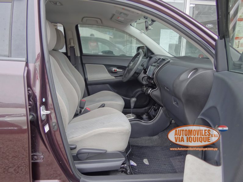 
								TOYOTA NEW IST AÑO 2008 full									