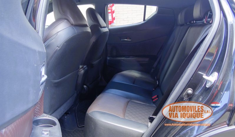 
								TOYOTA C-HR AÑO 2017 full									