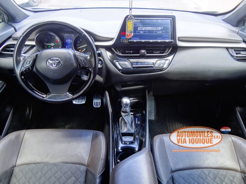 
								TOYOTA C-HR AÑO 2017 full									