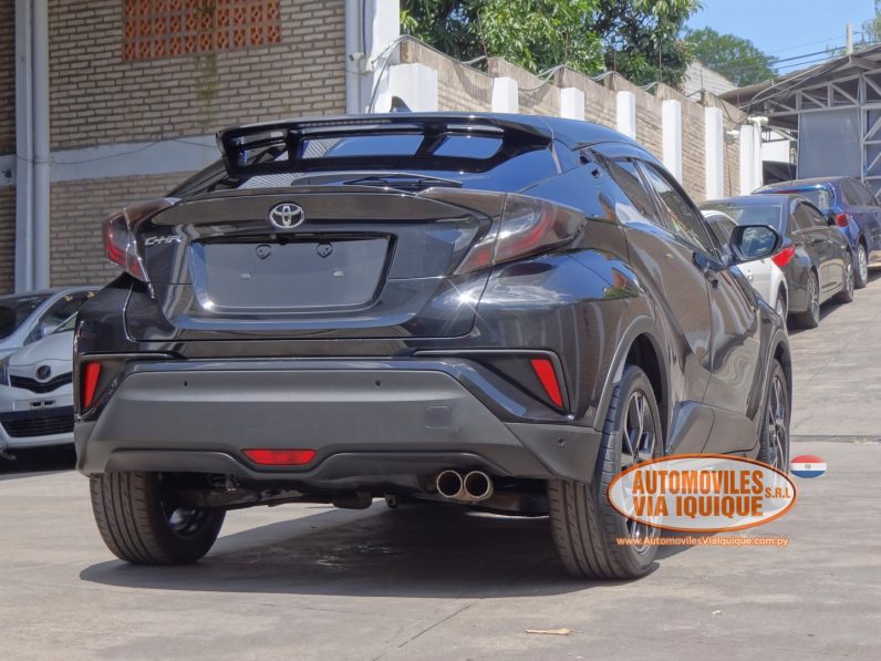 
								TOYOTA C-HR AÑO 2017 full									