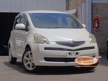 TOYOTA RACTIS AÑO 2010