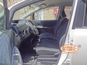 TOYOTA RACTIS AÑO 2010