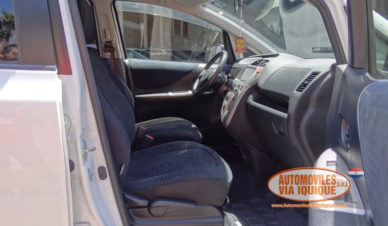 
								TOYOTA RACTIS AÑO 2010 full									