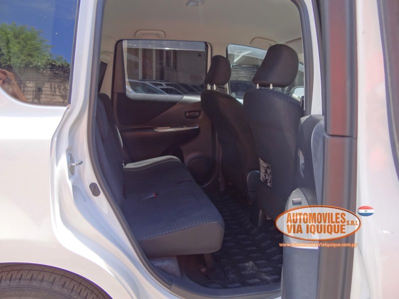 
								TOYOTA RACTIS AÑO 2010 full									