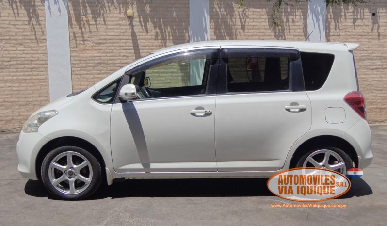 
								TOYOTA RACTIS AÑO 2010 full									