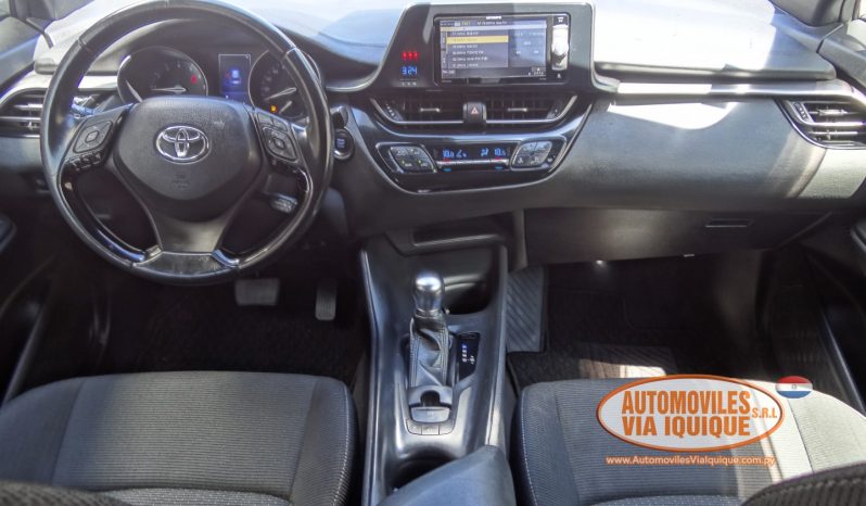 
								TOYOTA C-HR AÑO 2018 full									