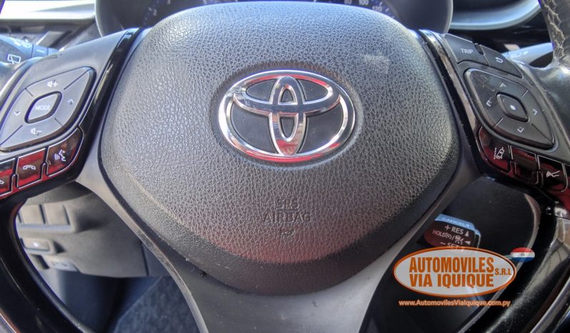 
								TOYOTA C-HR AÑO 2018 full									
