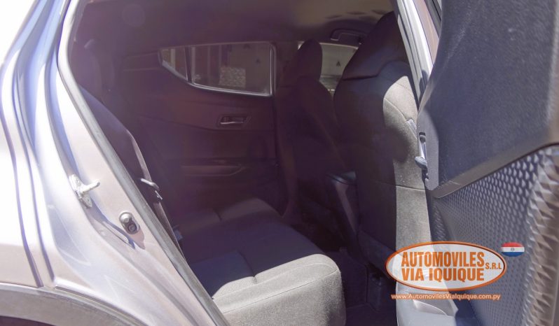 
								TOYOTA C-HR AÑO 2018 full									