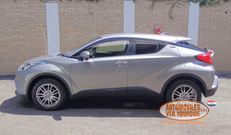 
								TOYOTA C-HR AÑO 2018 full									