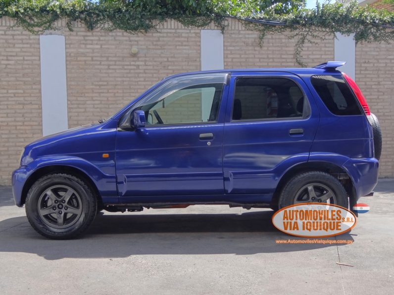 
								TOYOTA CAMI AÑO 2001 full									