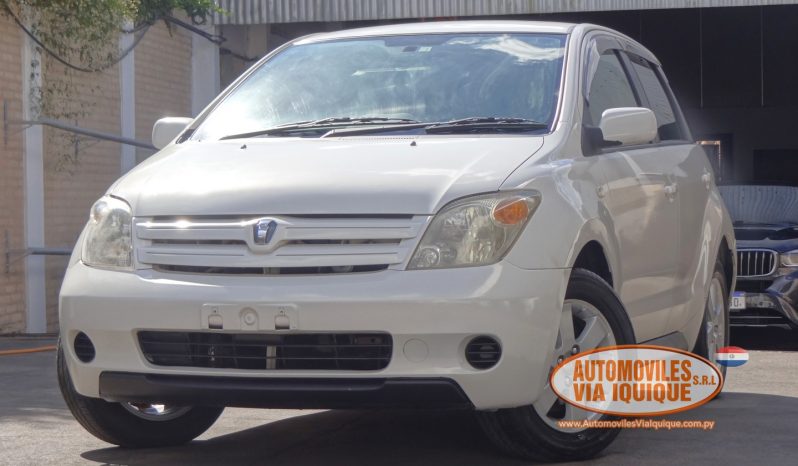 
								TOYOTA IST AÑO 2004 full									