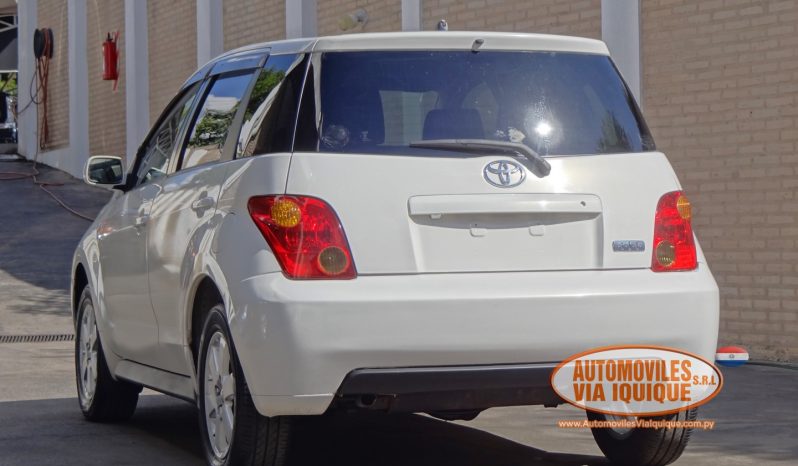 
								TOYOTA IST AÑO 2004 full									