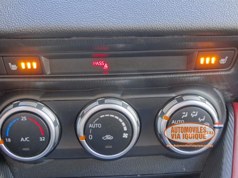 
								MAZDA CX-3 AÑO 2016 full									