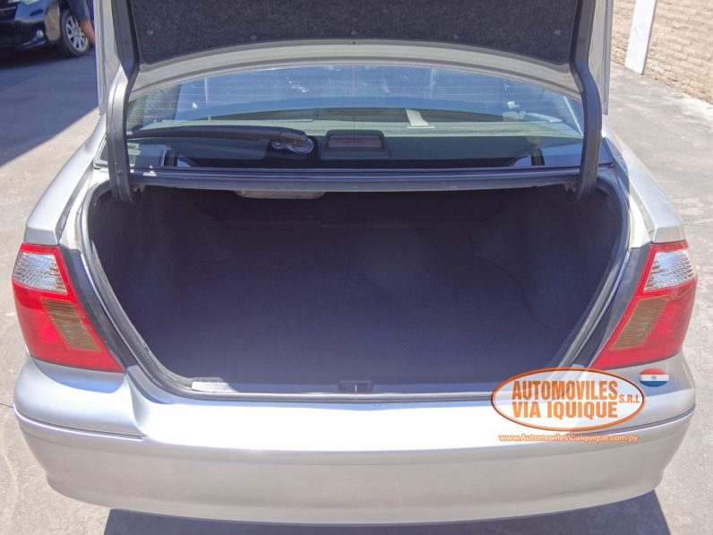 
								TOYOTA PREMIO (F) AÑO 2002 full									