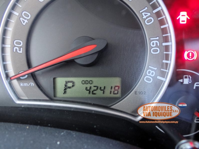 
								TOYOTA AURIS AÑO 2010 full									