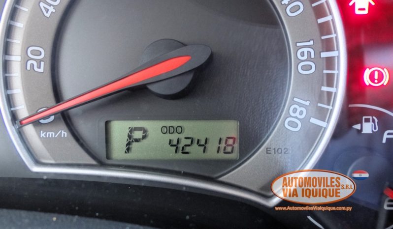 
								TOYOTA AURIS AÑO 2010 full									