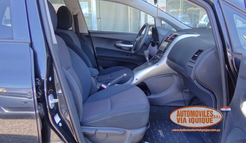 
								TOYOTA AURIS AÑO 2010 full									