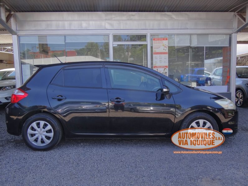 
								TOYOTA AURIS AÑO 2010 full									