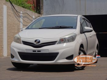 TOYOTA NEW VITZ AÑO 2013