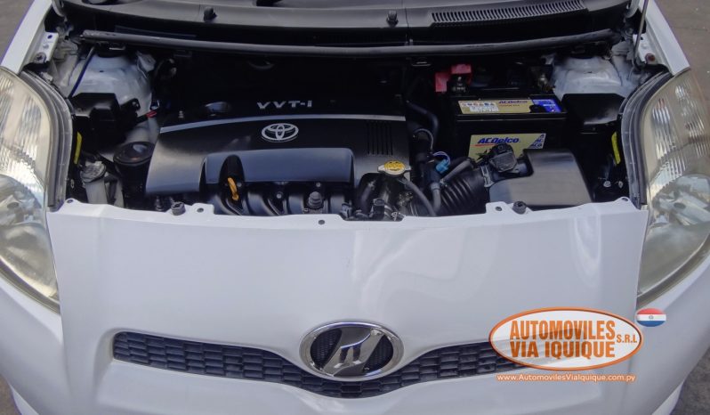 
								TOYOTA NEW VITZ RS AÑO 2010 full									