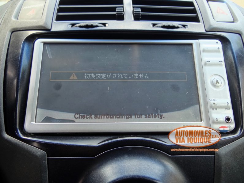 
								TOYOTA NEW VITZ RS AÑO 2010 full									