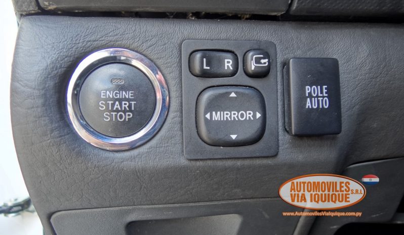 
								TOYOTA NEW VITZ RS AÑO 2010 full									