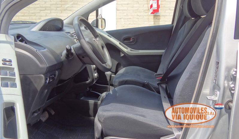 
								TOYOTA NEW VITZ AÑO 2006 full									