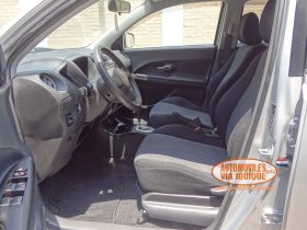 TOYOTA NEW IST AÑO 2008