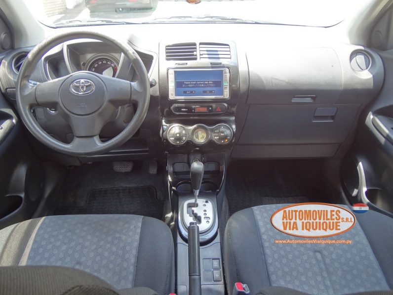
								TOYOTA NEW IST AÑO 2008 full									