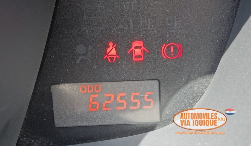 
								TOYOTA NEW IST AÑO 2008 full									