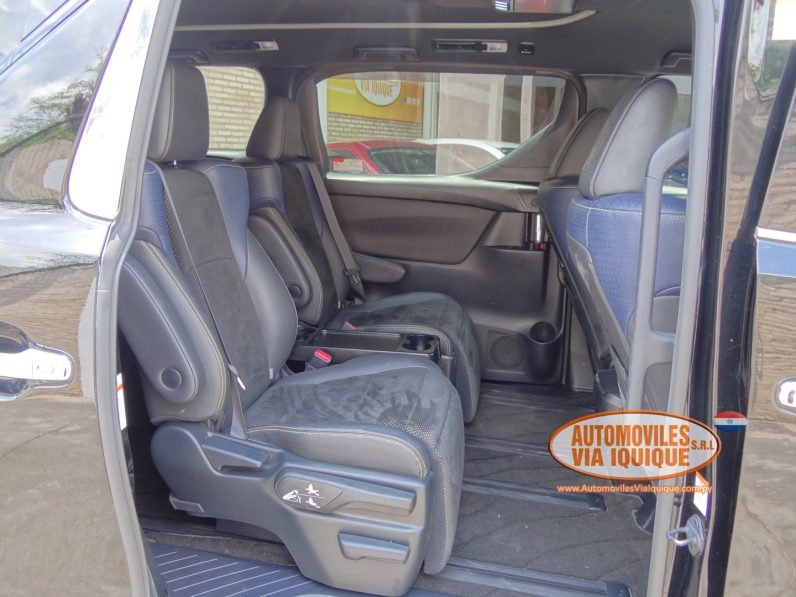 
								TOYOTA VELLFIRE AÑO 2017 full									