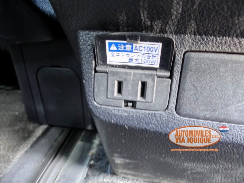 
								TOYOTA VELLFIRE AÑO 2017 full									