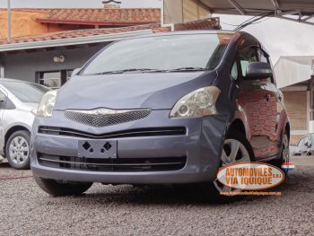 TOYOTA RACTIS AÑO 2008