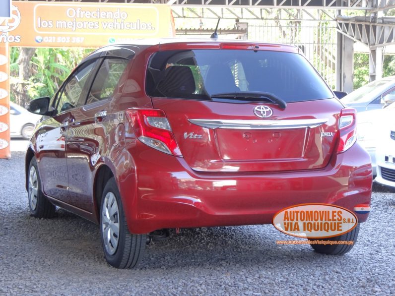 
								TOYOTA NEW VITZ JEWELA AÑO 2016 full									