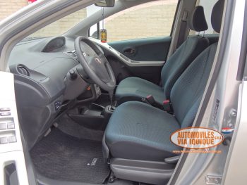 TOYOTA NEW VITZ AÑO 2006