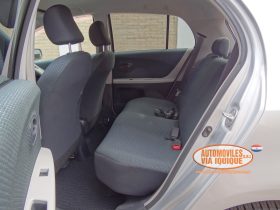 TOYOTA NEW VITZ AÑO 2006