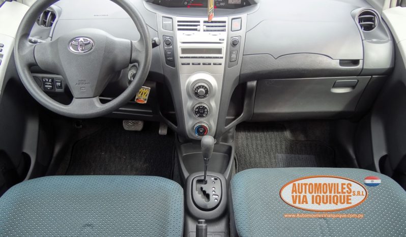 
								TOYOTA NEW VITZ AÑO 2006 full									