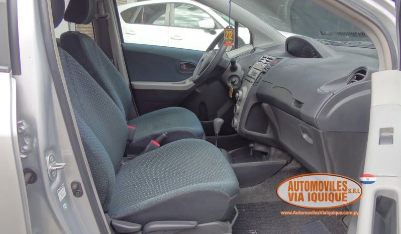 
								TOYOTA NEW VITZ AÑO 2006 full									