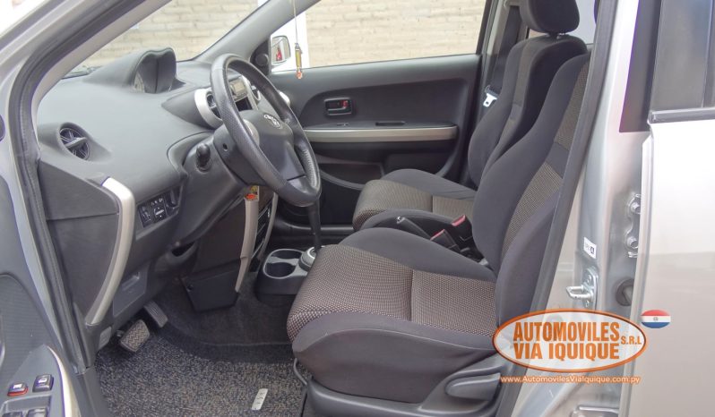 
								TOYOTA IST AÑO 2002 full									