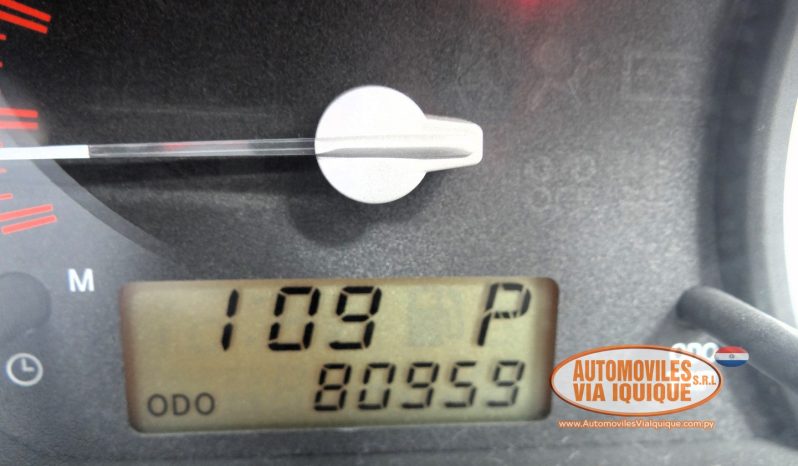 
								TOYOTA IST AÑO 2002 full									