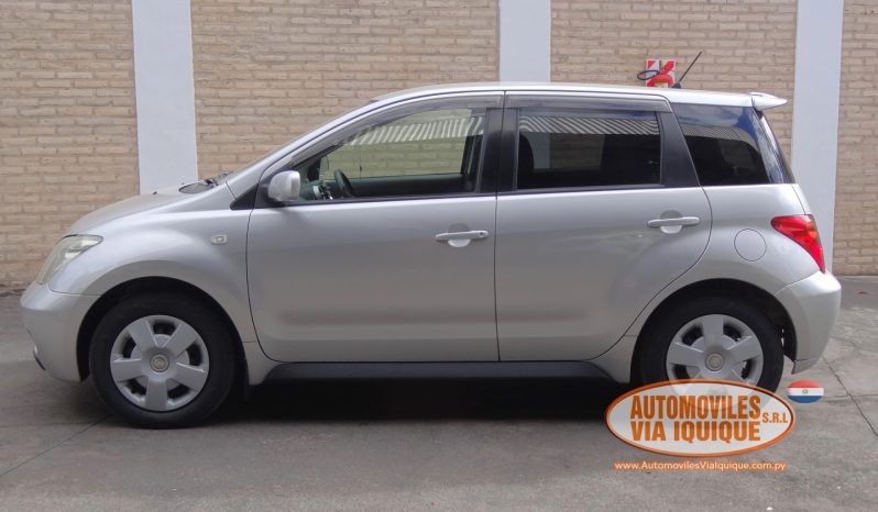 
								TOYOTA IST AÑO 2002 full									