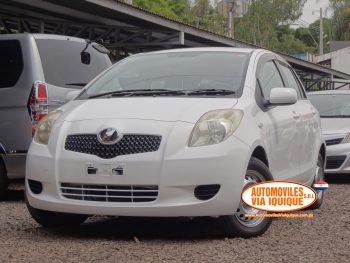 TOYOTA NEW VITZ AÑO 2005