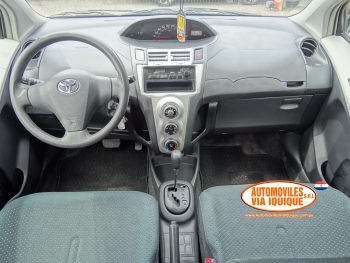 TOYOTA NEW VITZ AÑO 2005